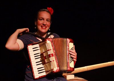 Spectacle Bobines de Noël, théâtre, cirque et chansons