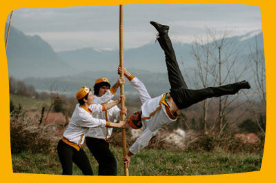 diaporama-petit-present-pour-grand-futur-4 Tournée spectacle Petits présents pour grand future Cie Artiflette