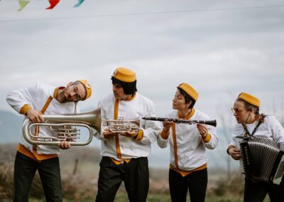 spectacle petits présents pour grand futur, Cie Artiflette