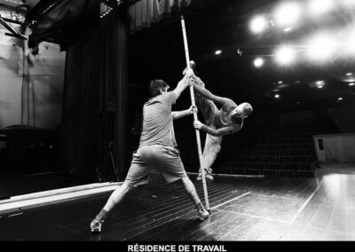 spectacle petits présents pour grand futur, travail en résidence