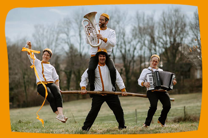 diaporama-accueil-cie-artiflette-petit-present-pour-grand-futur2 Spectacle Petit présent pour grand futur de la Cie Artiflette