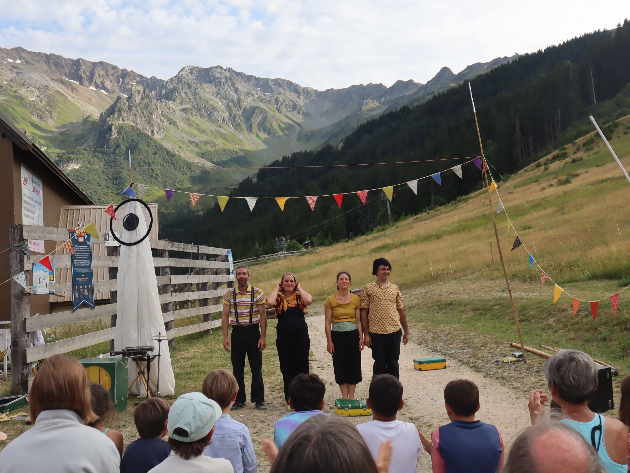 tournées spectacles artiflette l'artishow à vélo