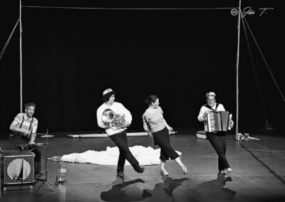 spectacle petits présents pour grand futur, Cie Artiflette