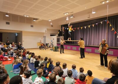 spectacle petits présents pour grand futur, Cie Artiflette