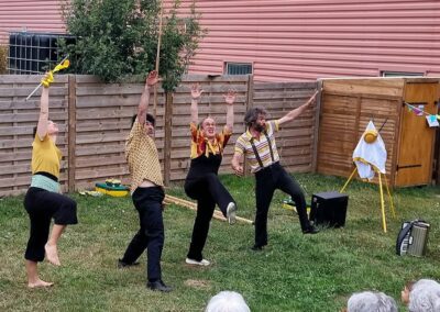 spectacle petits présents pour grand futur, Cie Artiflette