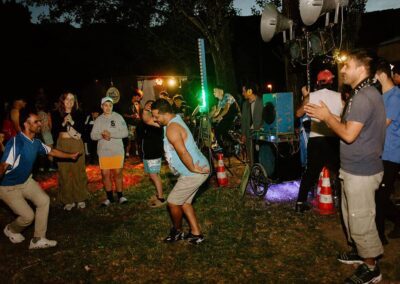 Spectacle Chez Guy et Freddy Cie Artiflette, Théâtre Forain Électrique et Interactif