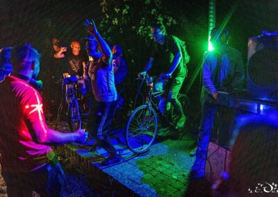 Spectacle Chez Guy et Freddy Cie Artiflette, Théâtre Forain Électrique et Interactif